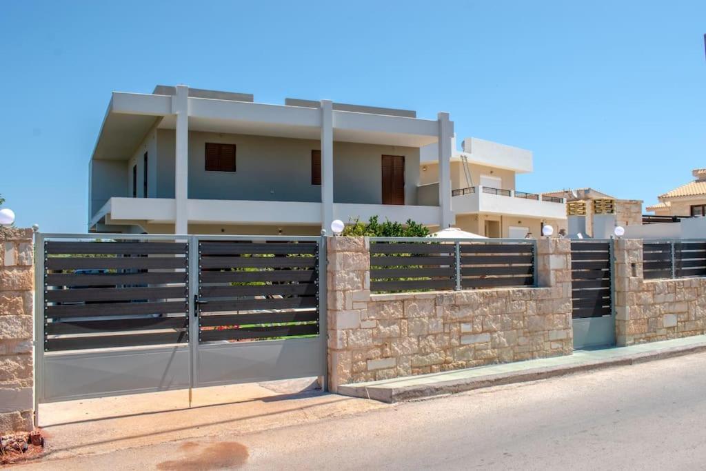 Md Residence Near The Beach W Bbq And Private Parking 헐소니소스 외부 사진