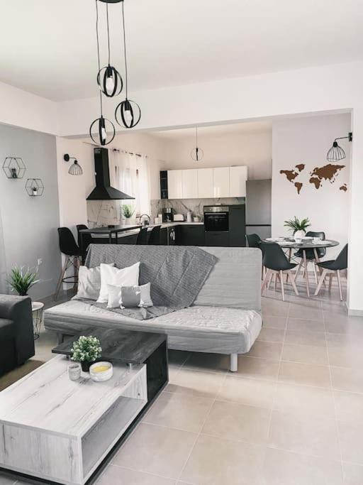 Md Residence Near The Beach W Bbq And Private Parking 헐소니소스 외부 사진