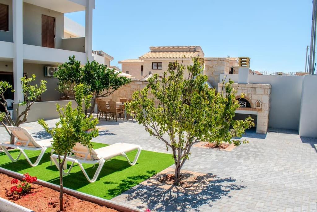 Md Residence Near The Beach W Bbq And Private Parking 헐소니소스 외부 사진