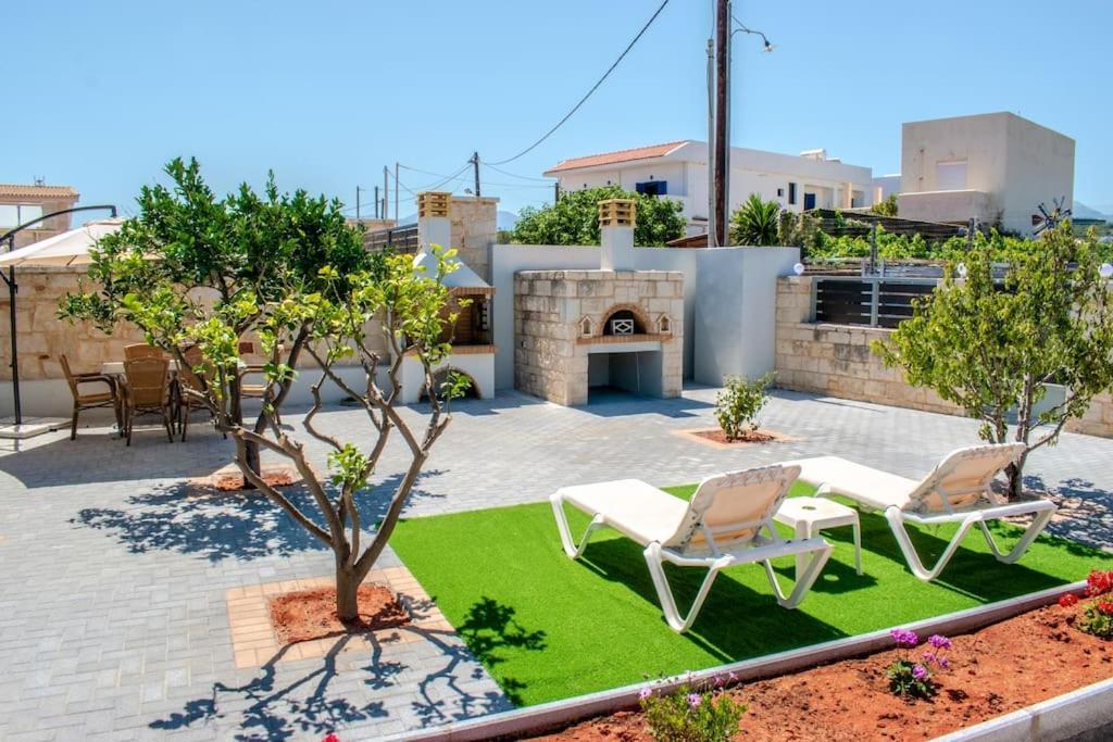 Md Residence Near The Beach W Bbq And Private Parking 헐소니소스 외부 사진